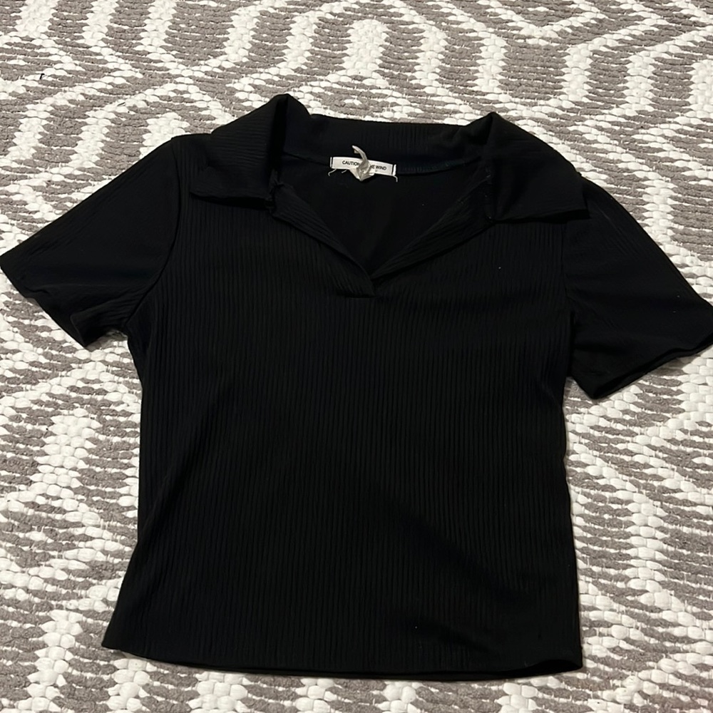 Collared black crop top
